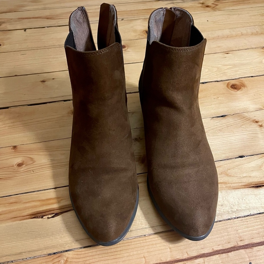 ESPRIT DARK BROWN BOOTIES